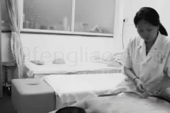 “蜂刺疗法”的真实感受