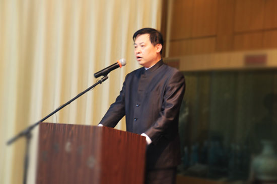 39蜂疗网助力阎肃雕像落成典礼