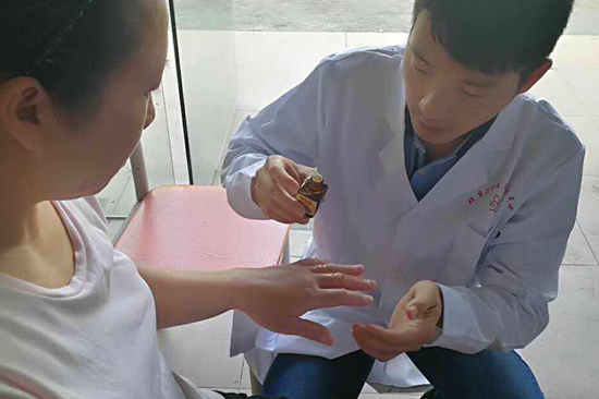 刘红：解读中医蜂疗预防过敏的“外治法”