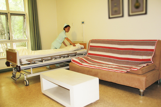 39蜂疗网领导 考察中医蜂疗(北京)国际临床研究中心筹备进展工作