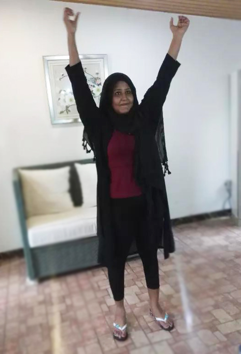 Nidal每天早晨坚持锻炼身体,积极配合中医治疗,克服很多治疗过程中的困难