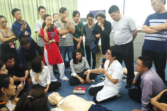 张胜财参加39蜂疗（广东）2018首期实战集训班学习