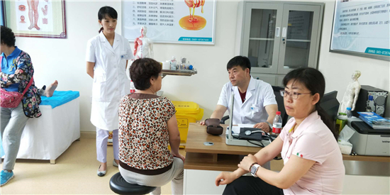 《经济半小时》 走一线看经济 大有可为的甜蜜事业