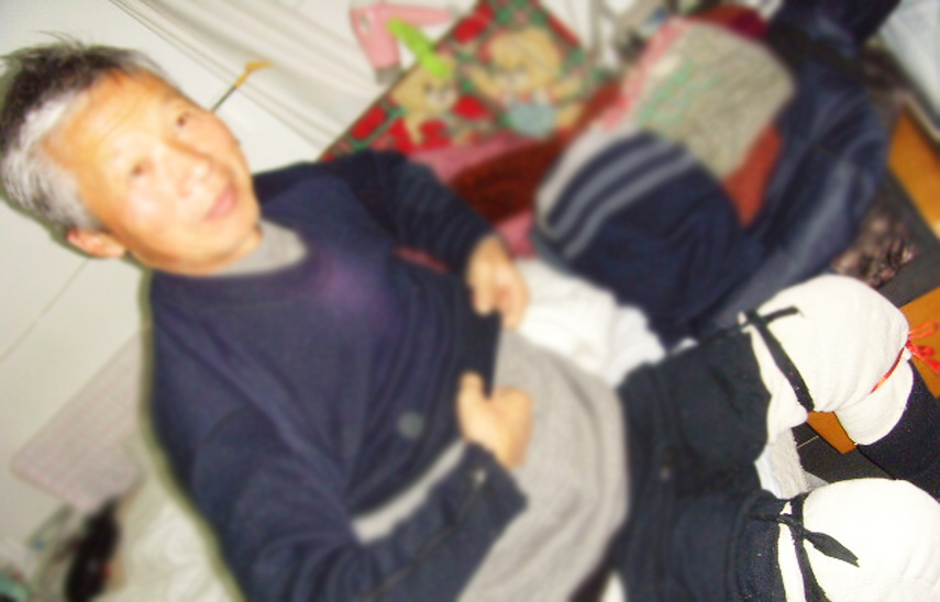 重症风寒病患者,来时需穿十二件羊毛衫,经蜂疗三个疗程,一切恢复正常