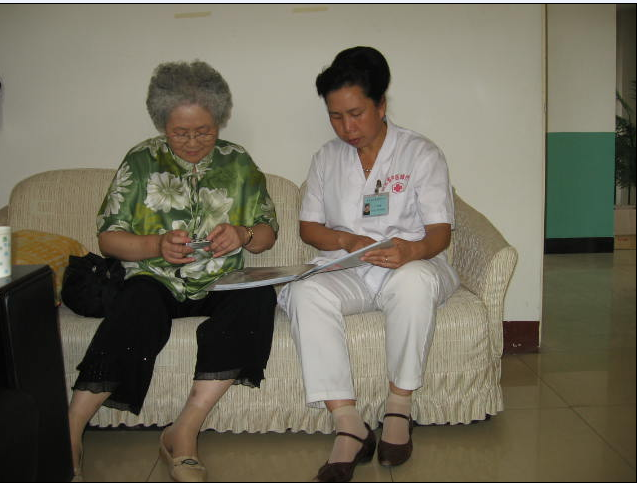 2007年去石家庄在韩院长的医院里观看资料，交流“蜂疗”技术