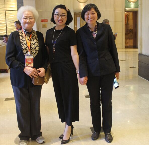 我和方新连主任等合影