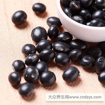 黑豆茶是女人的活血补身第一茶——大众养生网