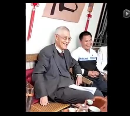 房老师与韦兆科