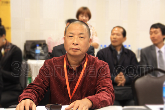 赴台蜂疗学术交流探新路